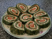 Рулет с семгой и шпинатом Роза и Оксана